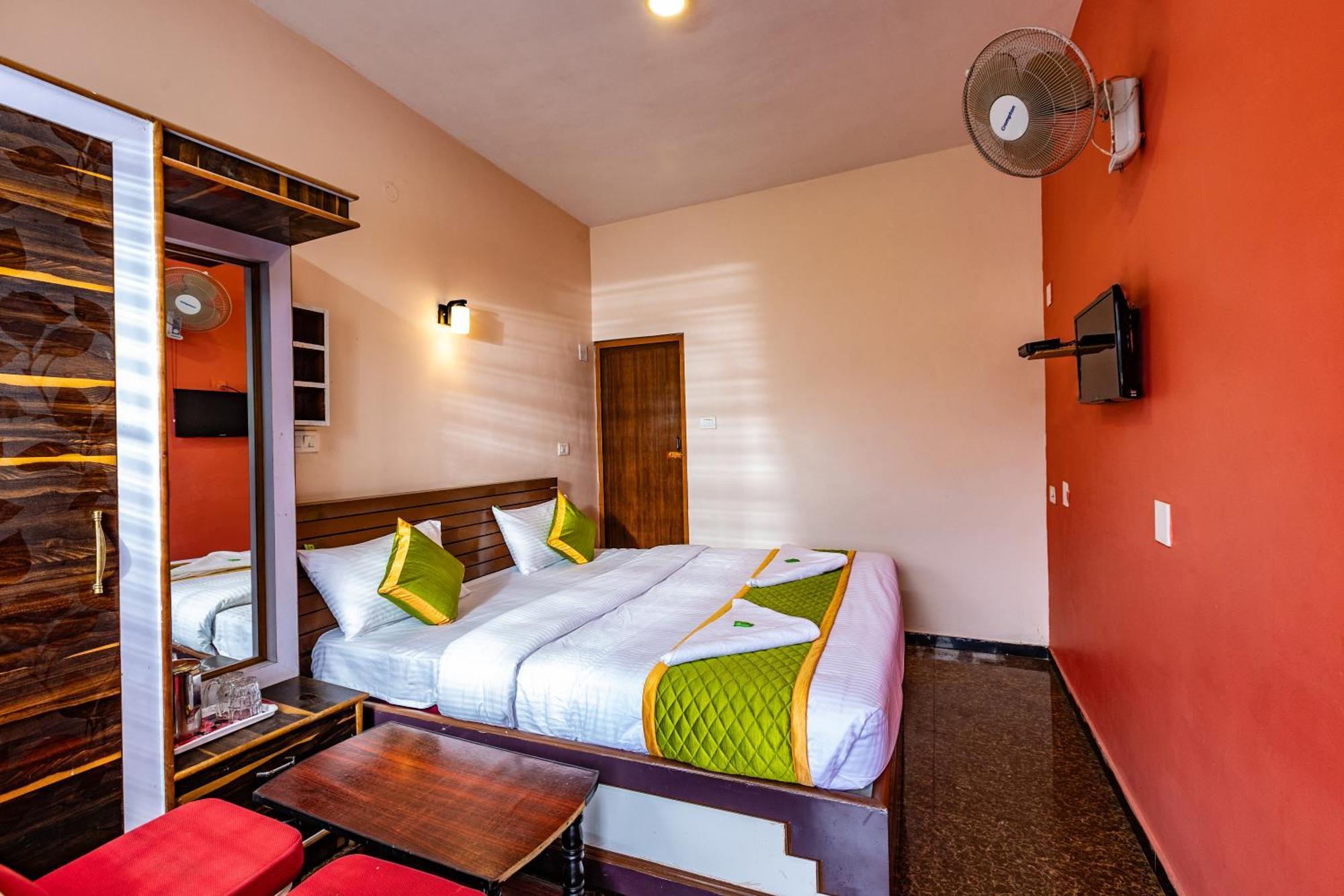 Sv Residency Hotel Ooty Exterior photo